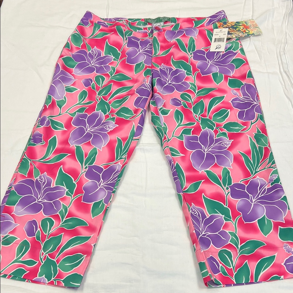 NWT Beach Rays women’s Floral Pink/Purple Capris size 9